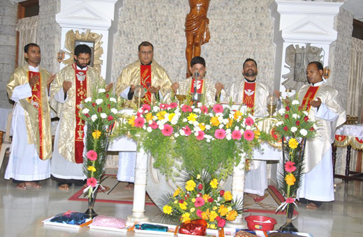 Carmelites at Infant Jesus Shrine